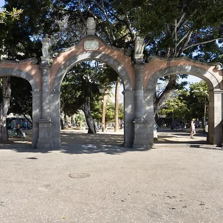 Home2book Charming Cruz Views