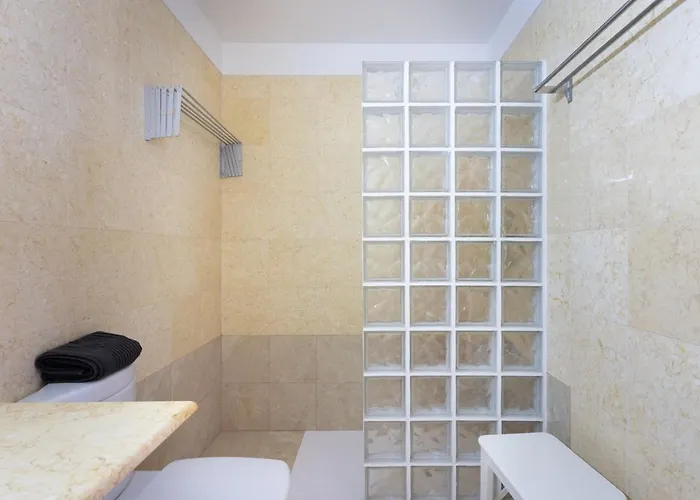 Home2book Charming Cruz Views *