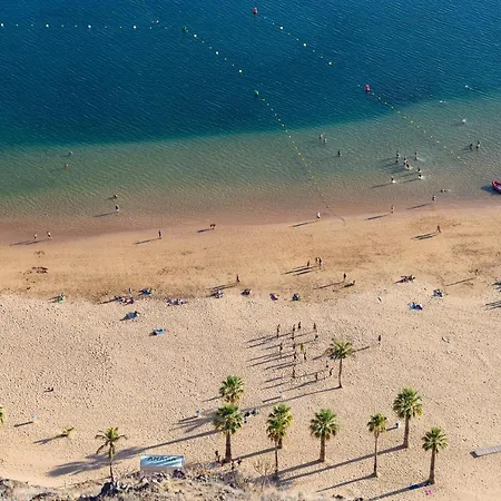 Home2book Charming Cruz Views