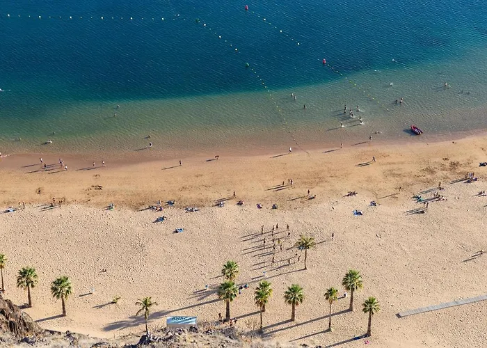 Home2book Charming Cruz Views